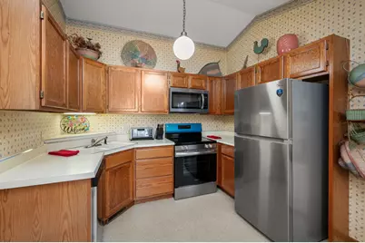 9805 Palm Street NW #201, Coon Rapids, MN 55433 - Photo 5