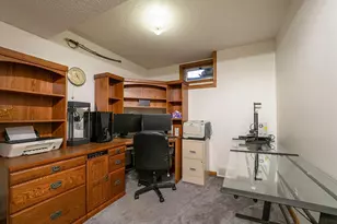 16796 220th St, Hutchinson, MN 55350 - Photo 25