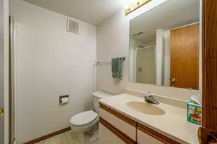 16796 220th St, Hutchinson, MN 55350 - Photo 23