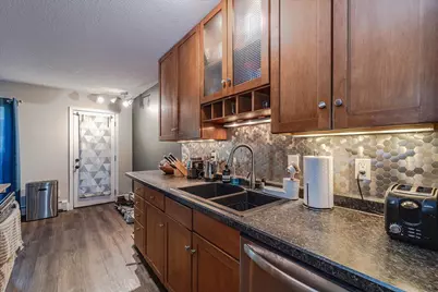 4524 Cedar Lake Road S #3, Saint Louis Park, MN 55416 - Photo 7