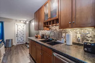 4524 Cedar Lk Rd S, Saint Louis Park, MN 55416 - Photo 7