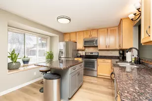 5431 Upper 147th St W, Apple Valley, MN 55124 - Photo 5