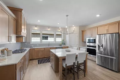 17755 Ellsworth Drive, Lakeville, MN 55044 - Photo 7