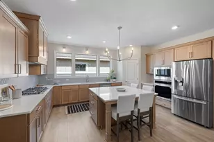 17755 Ellsworth Dr, Lakeville, MN 55044 - Photo 7