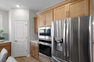 17755 Ellsworth Dr, Lakeville, MN 55044 - Photo 11