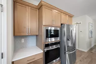 17755 Ellsworth Dr, Lakeville, MN 55044 - Photo 11