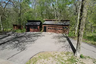 6835 Buckthorn Dr NW, Rochester, MN 55901 - Photo 3