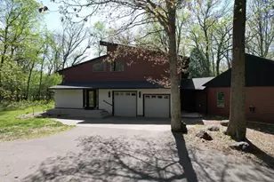 6835 Buckthorn Dr NW, Rochester, MN 55901 - Photo 1