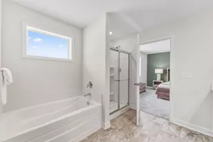 386 Laurel Pl, River Falls, WI 54022 - Photo 11