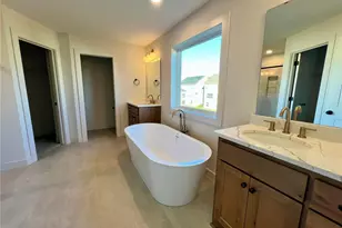 4054 Arbor Dr, Woodbury, MN 55125 - Photo 15