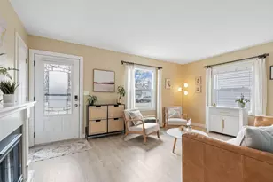 2712 Dakota Ave S, Saint Louis Park, MN 55416 - Photo 3