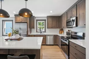 624 Sundance St, Amery, WI 54001 - Photo 9