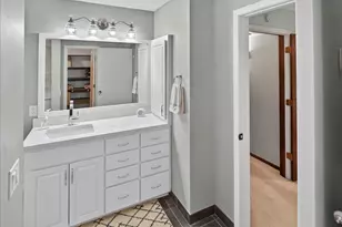 9550 Collegeview Rd, Bloomington, MN 55437 - Photo 15