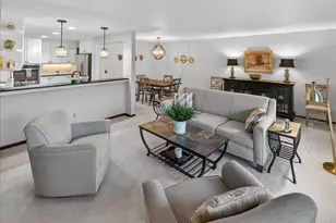 9550 Collegeview Rd, Bloomington, MN 55437 - Photo 11