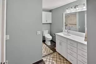 9550 Collegeview Rd, Bloomington, MN 55437 - Photo 17