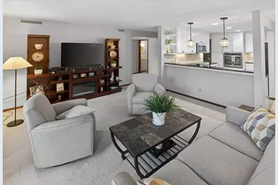 9550 Collegeview Road #218, Bloomington, MN 55437 - Photo 9