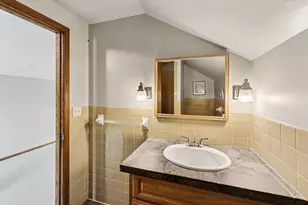 529 Saratoga Street S, Saint Paul, MN 55116 - Photo 23