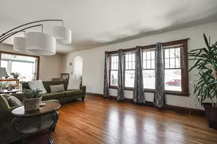 621 1st Ave SE, Pine Island, MN 55963 - Photo 5