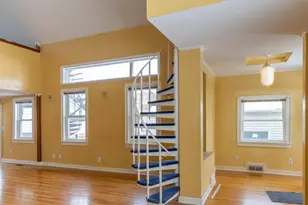 227 W 5th St, Mankato, MN 56001 - Photo 11