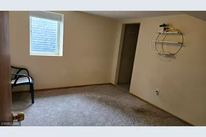 120 Oakwood Road, Apple Valley, MN 55124 - Photo 23