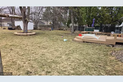 120 Oakwood Road, Apple Valley, MN 55124 - Photo 31