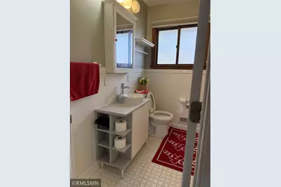 120 Oakwood Road, Apple Valley, MN 55124 - Photo 25