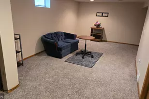 120 Oakwood Rd, Apple Valley, MN 55124 - Photo 21