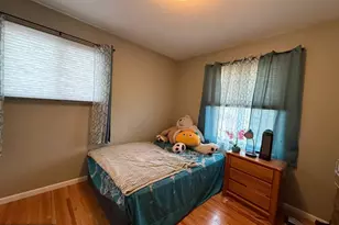 120 Oakwood Rd, Apple Valley, MN 55124 - Photo 5