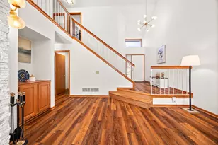 6263 Sequoia Cir, Eden Prairie, MN 55346 - Photo 5