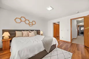 6263 Sequoia Cir, Eden Prairie, MN 55346 - Photo 9