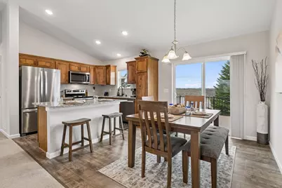 1108 Olivia Street SE, New Prague, MN 56071 - Photo 5