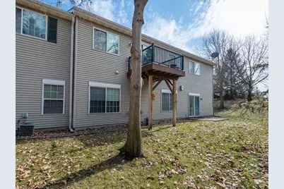 8010 Stratford Circle S, Shakopee, MN 55379 - Photo 29