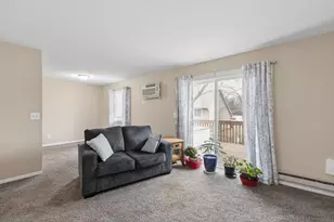 3 Somerset Dr, Waconia, MN 55387 - Photo 3