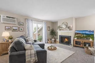 3 Somerset Dr, Waconia, MN 55387 - Photo 1