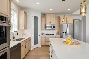 6510 Harvest Wy, Chaska, MN 55318 - Photo 11