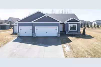 4752 38th Avenue N, Fargo, ND 58102 - Photo 1