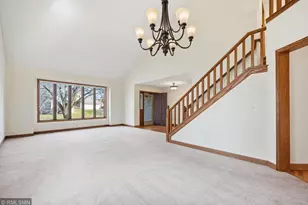 76 Marcin Hill, Burnsville, MN 55337 - Photo 5