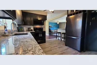 307 Channel Road, Albert Lea, MN 56007 - Photo 7