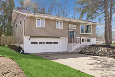 7859 48th Avenue N, New Hope, MN 55428 - Photo 3