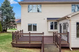 10173 Bridgewater Ct, Woodbury, MN 55129 - Photo 43