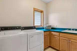 10173 Bridgewater Ct, Woodbury, MN 55129 - Photo 27
