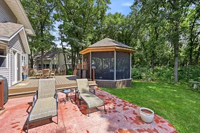 1234 Mill Creek Circle, Saint Cloud, MN 56303 - Photo 11