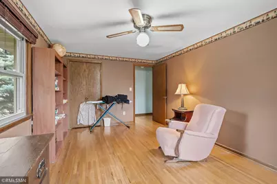 2245 Maple Lane E, Maplewood, MN 55109 - Photo 21