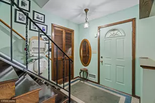 2245 Maple Ln E, Maplewood, MN 55109 - Photo 11