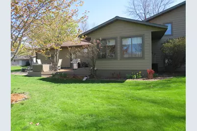 902 10th Street S, Benson, MN 56215 - Photo 3