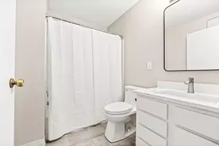 7601 W 101st St, Bloomington, MN 55438 - Photo 11