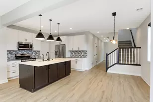 7070 181st St W, Lakeville, MN 55044 - Photo 11