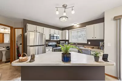 8763 Bechtel Avenue #152, Inver Grove Heights, MN 55076 - Photo 11