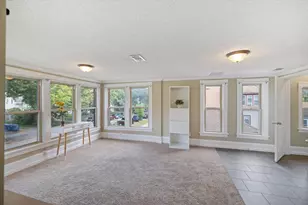 1001 26th Ave NE, Minneapolis, MN 55418 - Photo 21