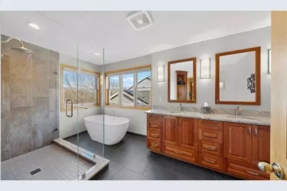 1851 20th Avenue NE, Rochester, MN 55906 - Photo 25